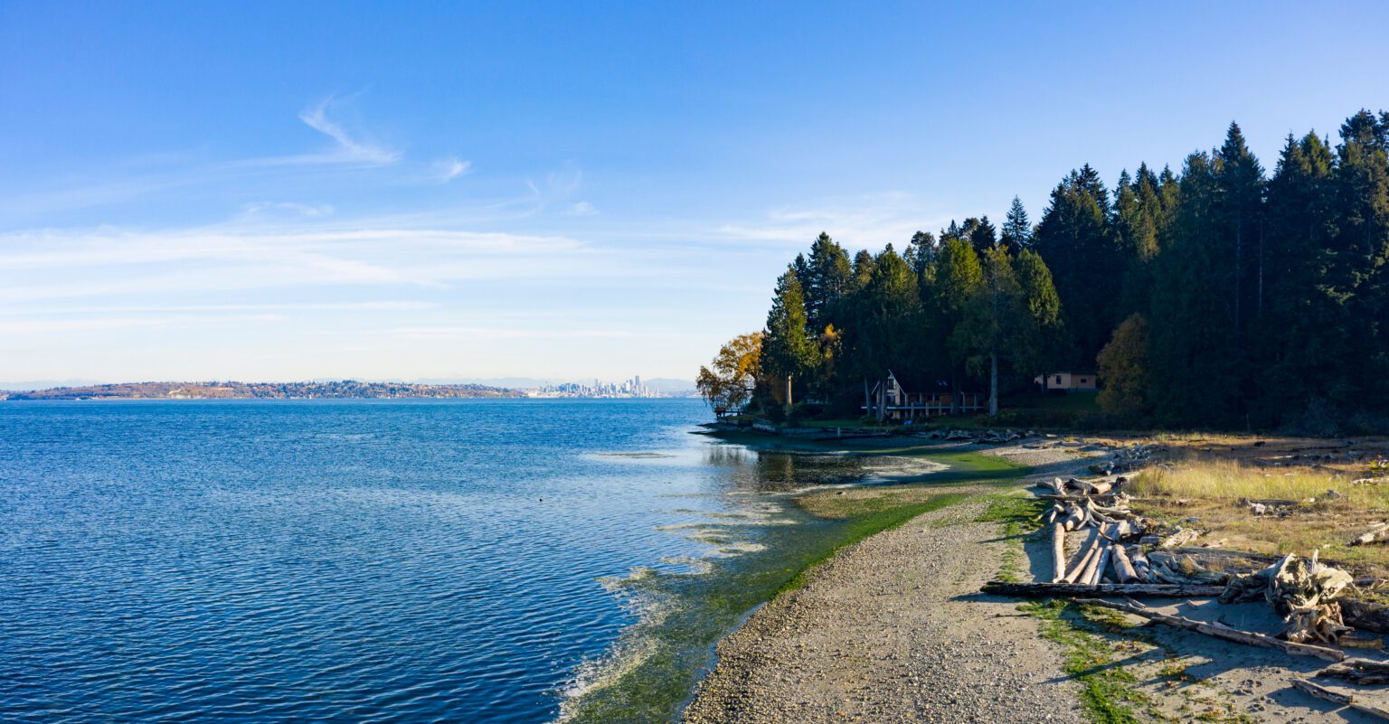 How To Take An Incredible Day Trip To Bainbridge Island From Seattle