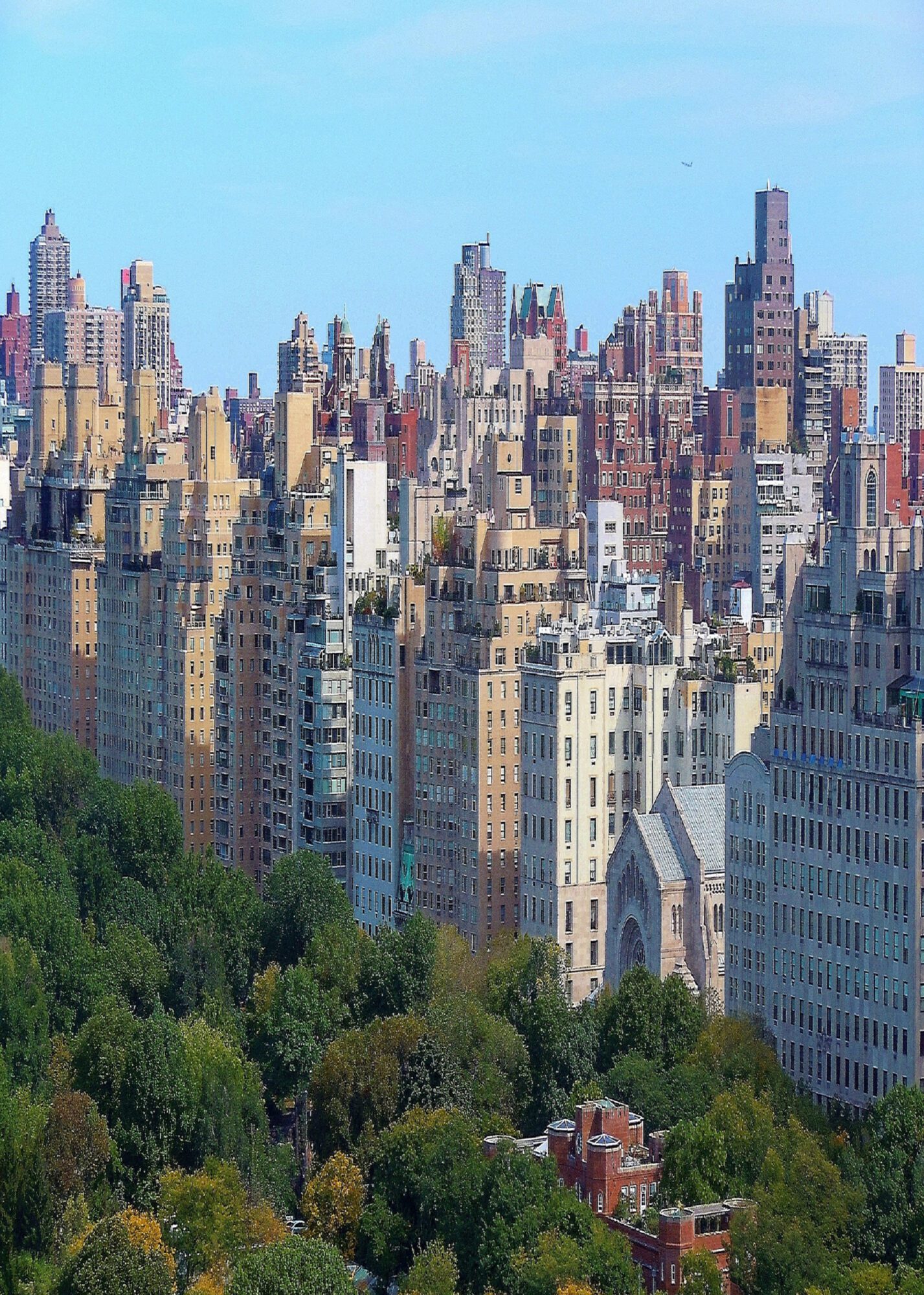 El Upper East Side - una de las mejores zonas para alojarse en NYC - skyline de Nueva York con vistas a Central Park.