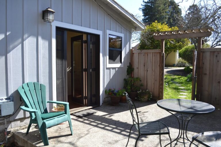 13 Charming Places To Stay In Point Reyes, California