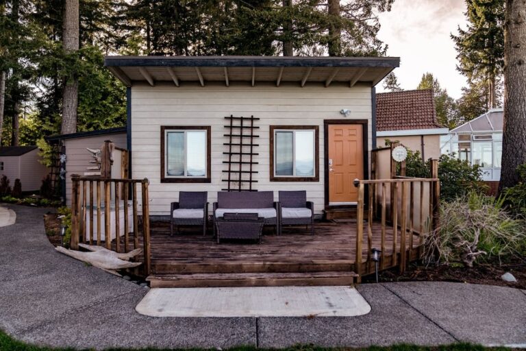 16 Of The Best Airbnbs On Vancouver Island