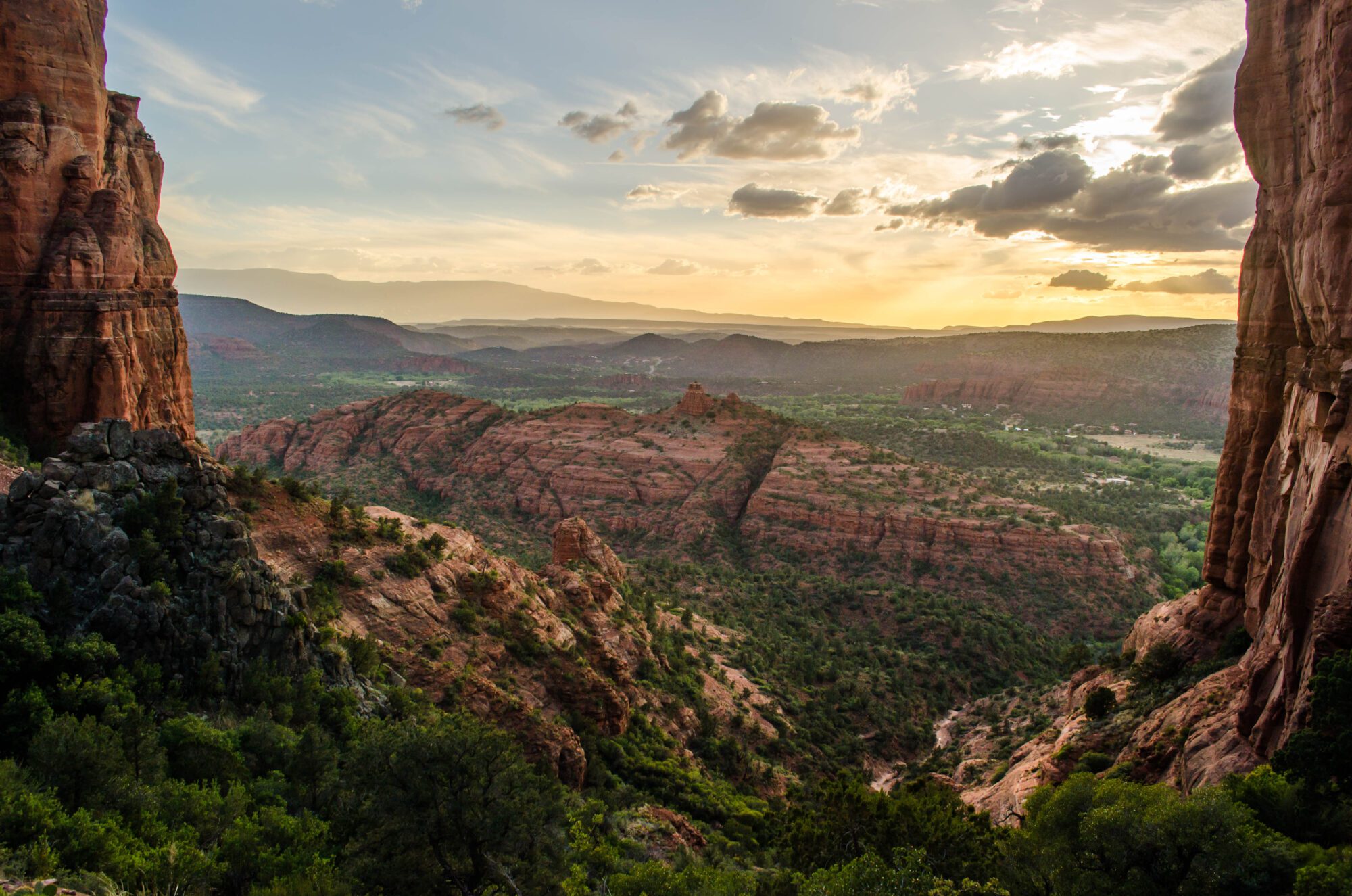 The 9 Best Hikes In Sedona, AZ: Complete Guide To Hiking In Sedona