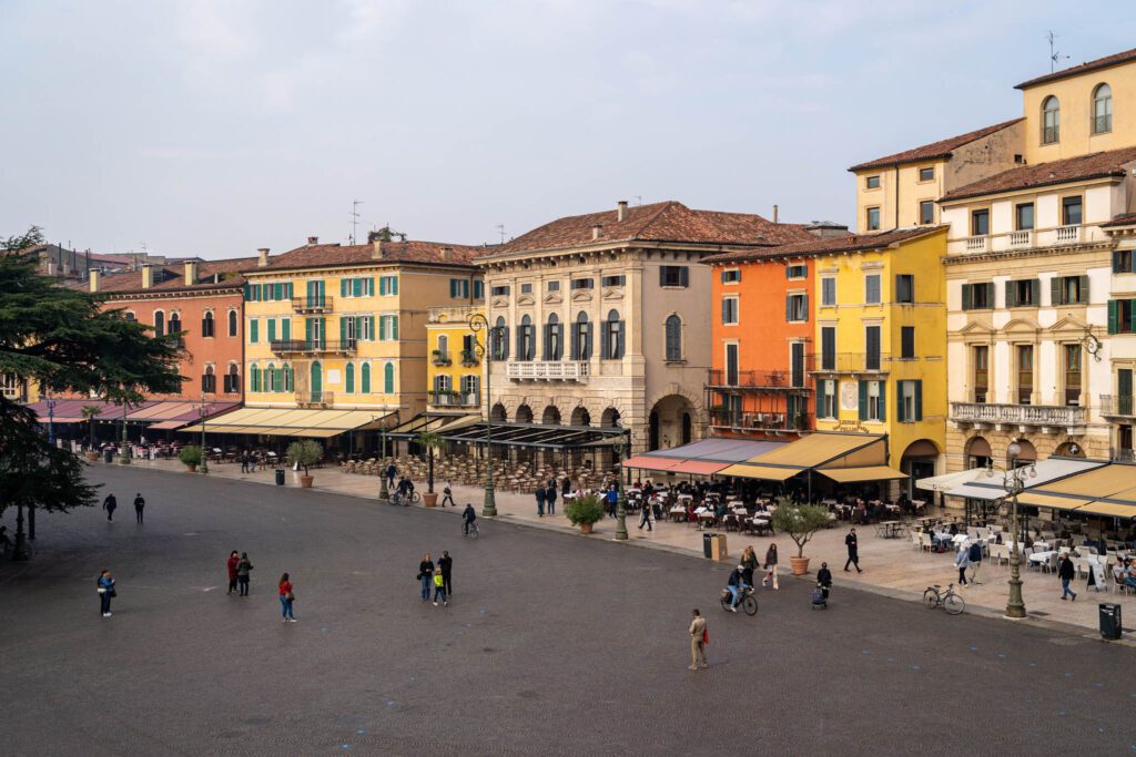 one traveller verona