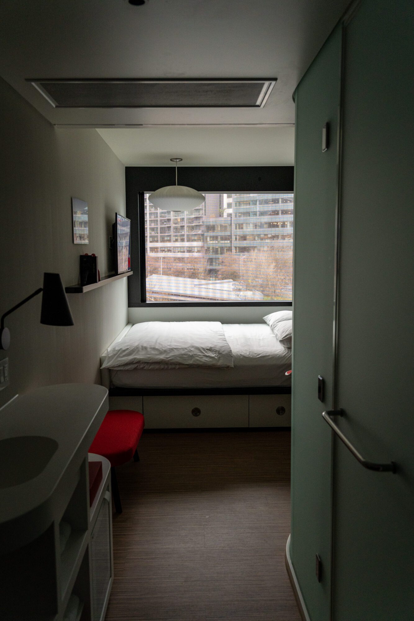 Stay (The Kid Laroi and Justin Bieber song) visual data 8