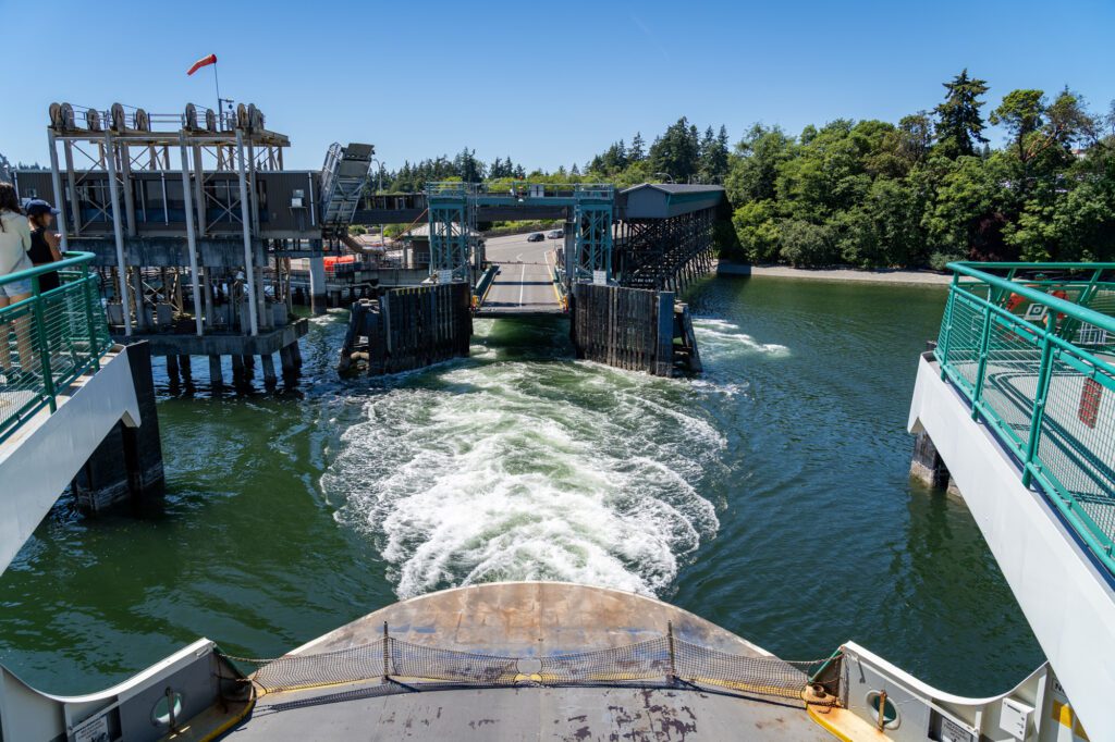 ferry ride tour seattle