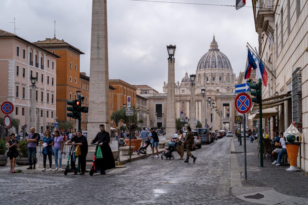 Travel Book Rome - Men - Travel