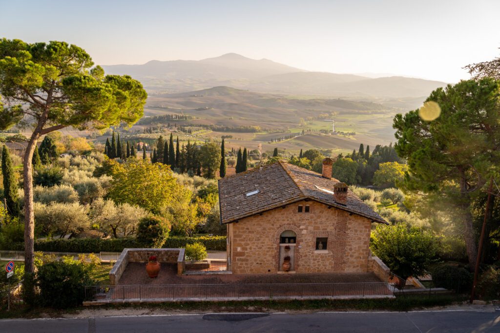 best way to travel to tuscany