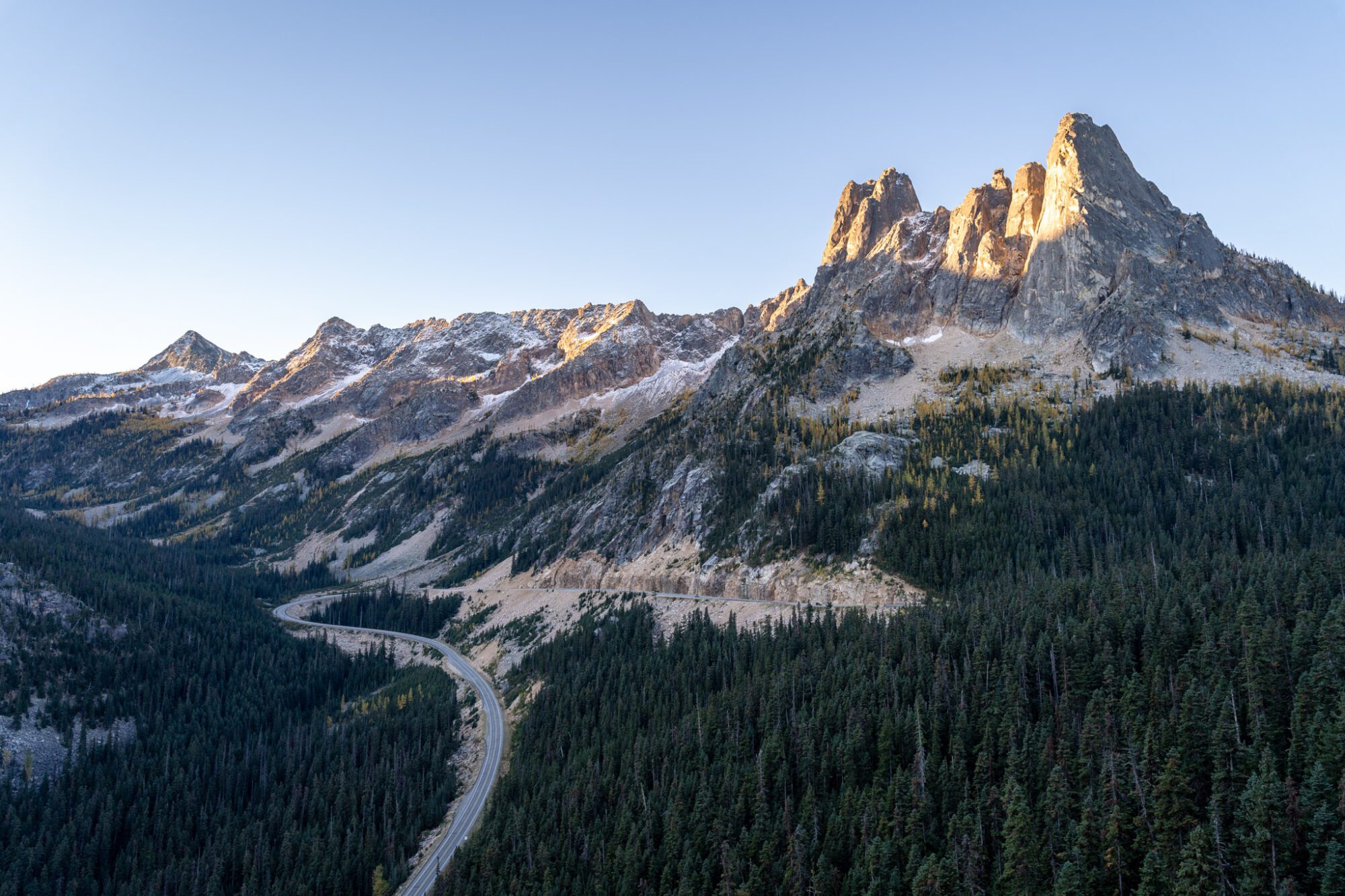 How to Plan a 2 Day North Cascades National Park Itinerary